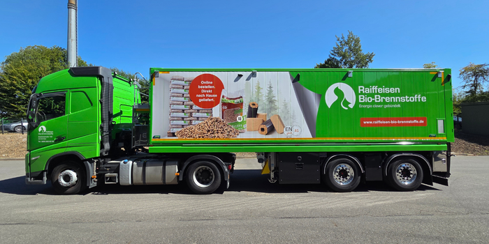 Grüner Pellet Floor von Raiffeisen Bio-Brennstoffe für den Transport und die Lieferung von Holzpellets.